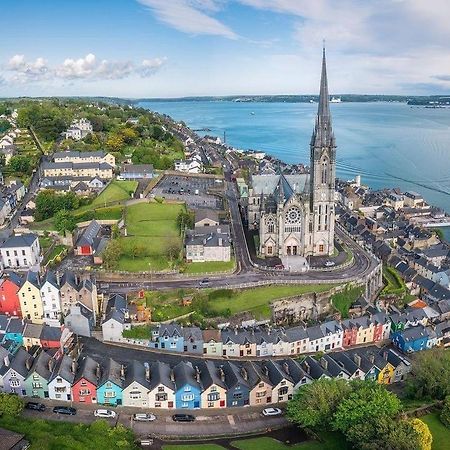 Sea View Flat Cobh Apartment Bagian luar foto