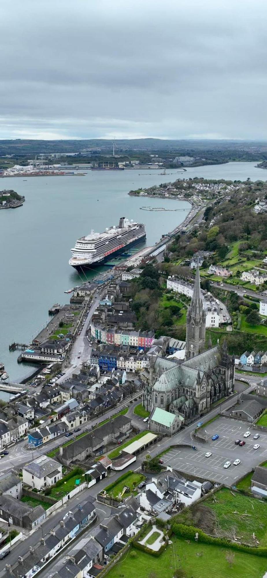 Sea View Flat Cobh Apartment Bagian luar foto